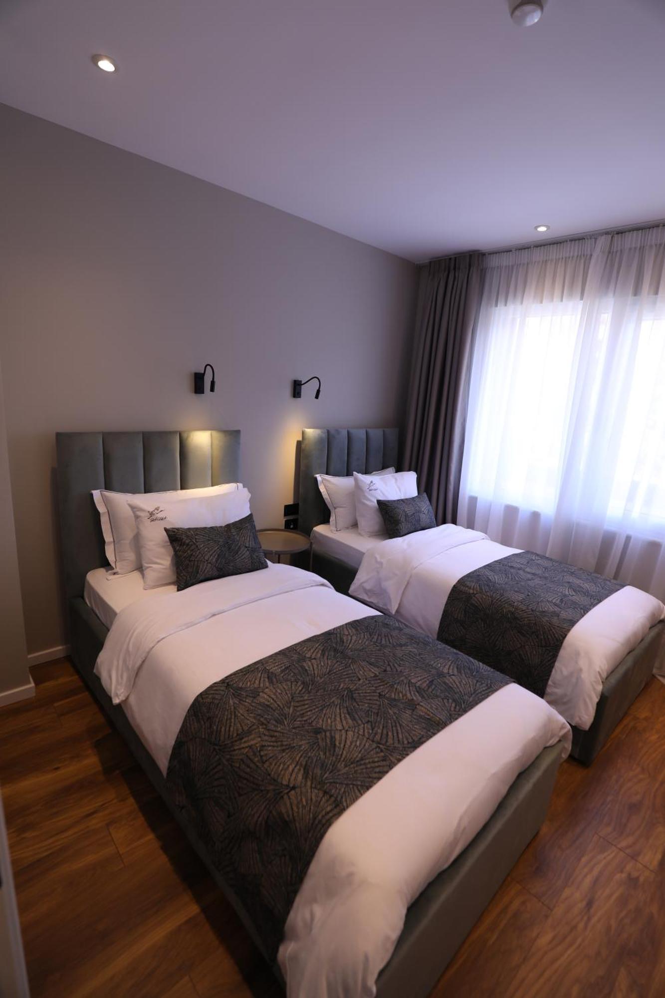 Dallga Suites Tushemisht Exterior foto
